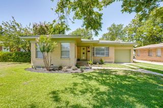 2920 Ryan Place Drive, Fort Worth, TX 76110