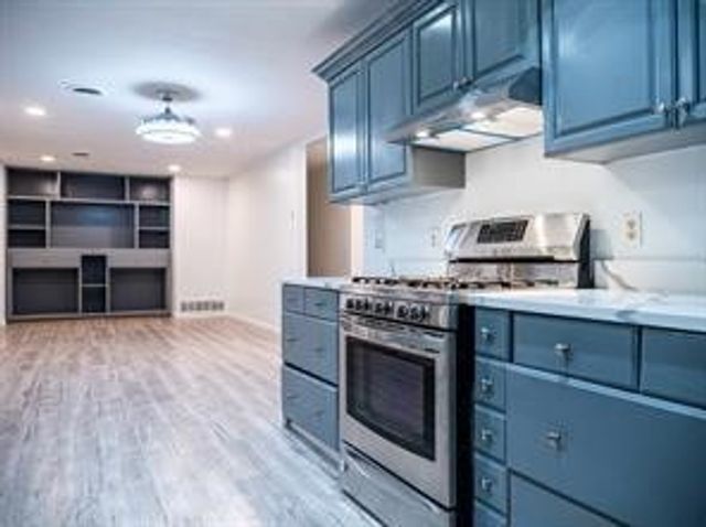 65 Somerset Terrace, Bedford, TX 76022