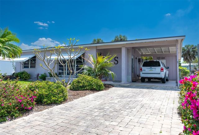 22481 HERNANDO AVENUE, Port Charlotte, FL 33952