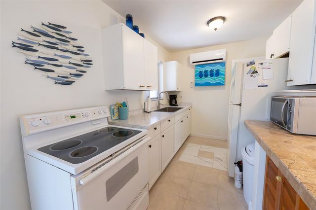 22481 HERNANDO AVENUE, Port Charlotte, FL 33952