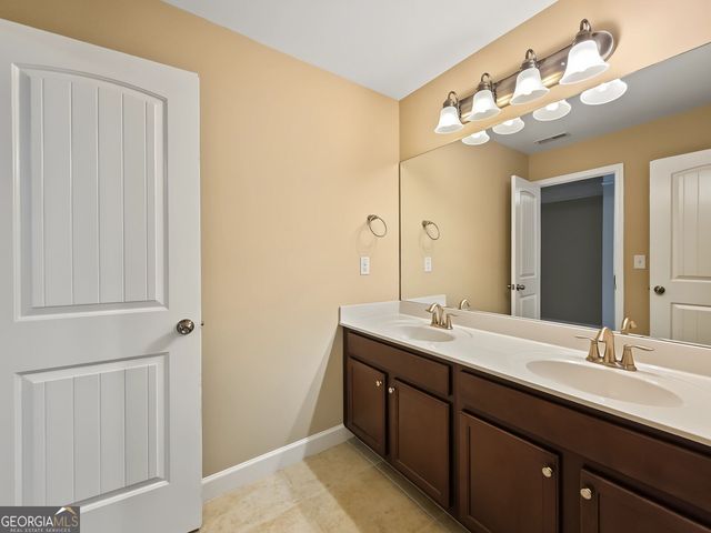 5620 Shiloh Woods Drive, Cumming, GA 30040