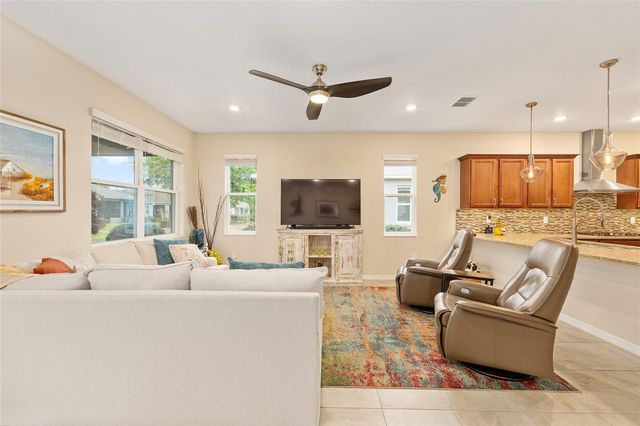 8566 SW 79TH AVENUE, Ocala, FL 34476