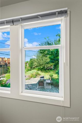 9501 Dayton Avenue N, Seattle, WA 98103