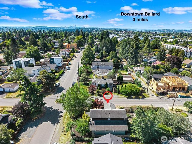 9501 Dayton Avenue N, Seattle, WA 98103