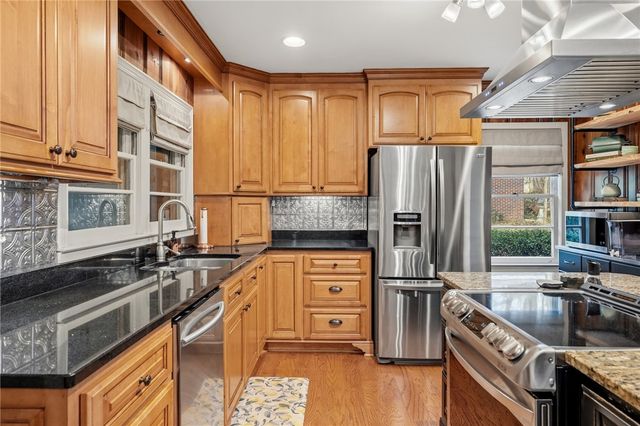 210 Forest Hill Drive, Anderson, SC 29621