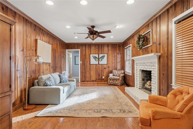 210 Forest Hill Drive, Anderson, SC 29621