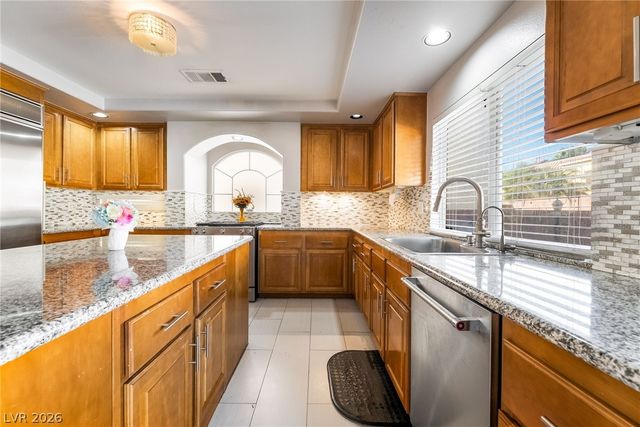 7875 Tahoe Ridge Court, Las Vegas, NV 89139