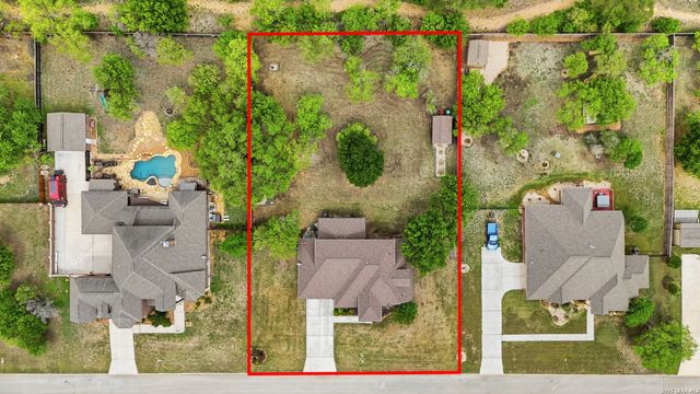 146 Sunrise Hill, Castroville, TX 78009