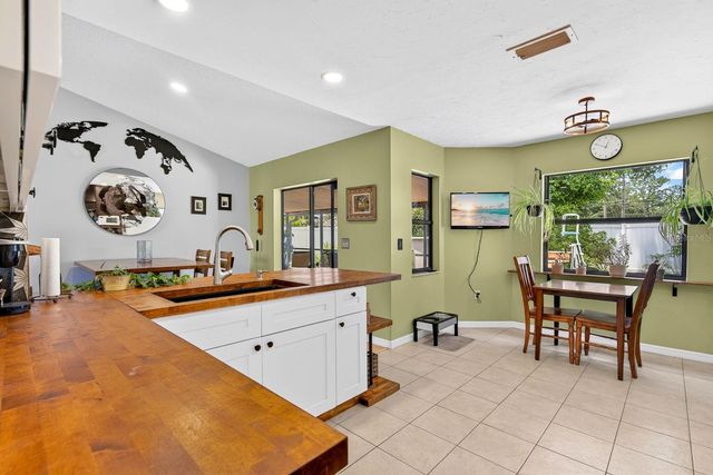 5610 33RD LANE E, Bradenton, FL 34203