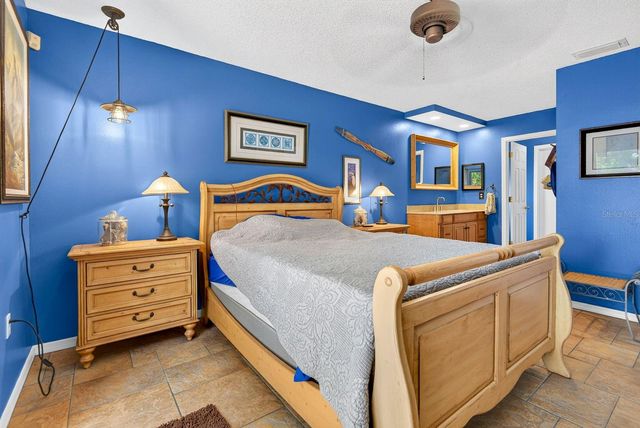 5610 33RD LANE E, Bradenton, FL 34203