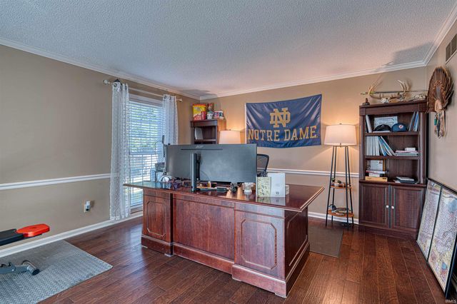700 Brookshire Drive, Evansville, IN 47715