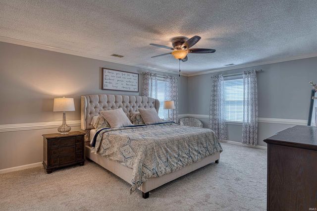 700 Brookshire Drive, Evansville, IN 47715