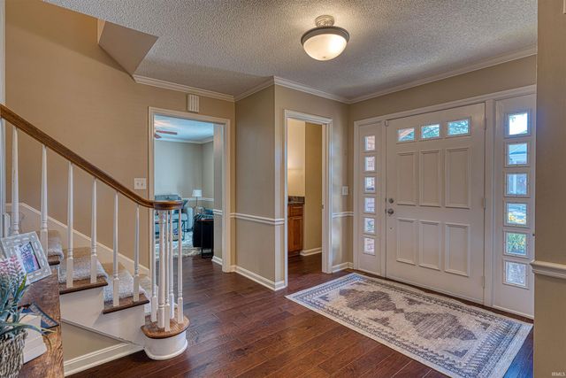 700 Brookshire Drive, Evansville, IN 47715