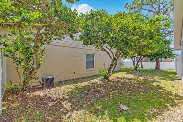 9148 DUBOIS BOULEVARD, Orlando, FL 32825