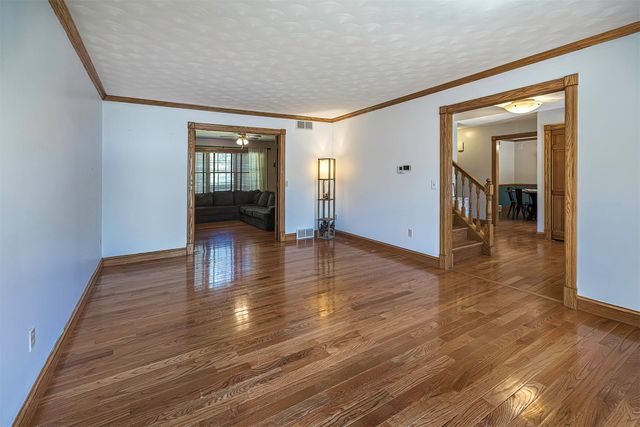 4102 AVENIEL Court, Millcreek, PA 16506