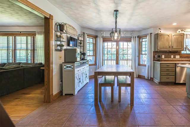 4102 AVENIEL Court, Millcreek, PA 16506