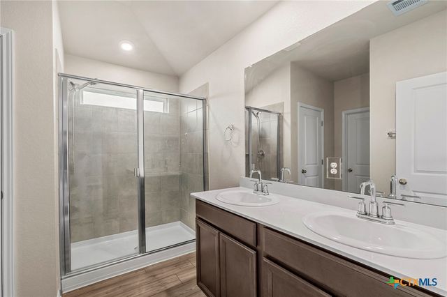 516 Loriner Way, Liberty Hill, TX 78642