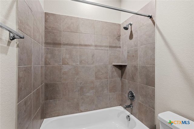 516 Loriner Way, Liberty Hill, TX 78642