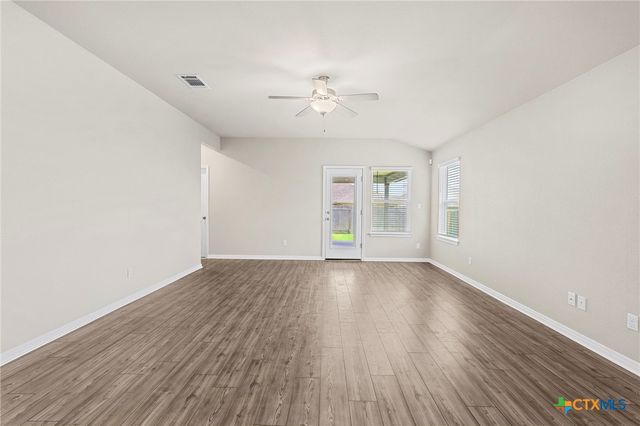 516 Loriner Way, Liberty Hill, TX 78642