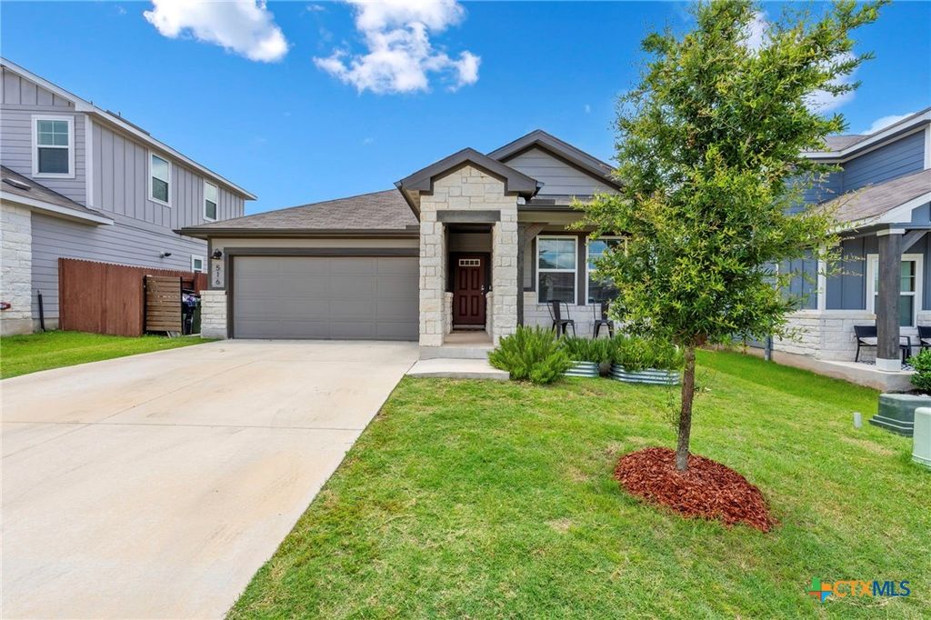 516 Loriner Way, Liberty Hill, TX 78642