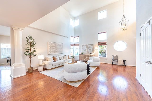 2911 Seriana Pl, Union City, CA 94587