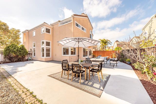 2911 Seriana Pl, Union City, CA 94587