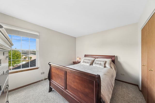 16200 Bormet Drive, Tinley Park, IL 60477