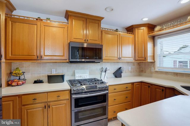2306 ALISTER DR, Wilmington, DE 19808
