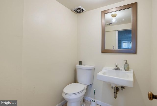 2306 ALISTER DR, Wilmington, DE 19808