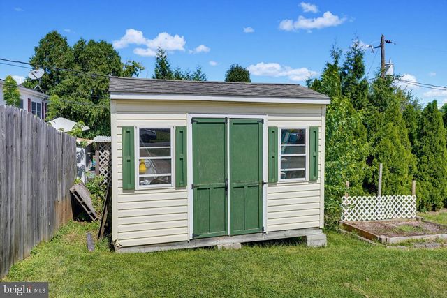 2306 ALISTER DR, Wilmington, DE 19808