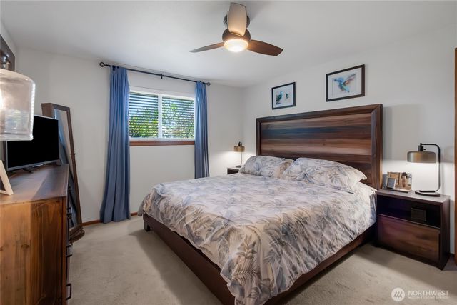 611 13th St SW, Puyallup, WA 98371