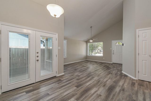 13126 Townwood Drive, Houston, TX 77045