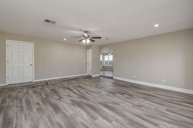 13126 Townwood Drive, Houston, TX 77045