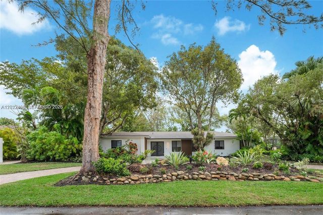 17203 SW 78th Pl 17203, Palmetto Bay, FL 33157