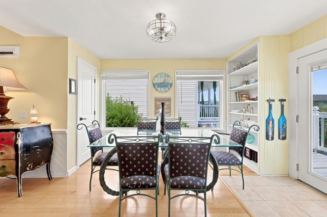 318 56th Ave. N, North Myrtle Beach, SC 29582