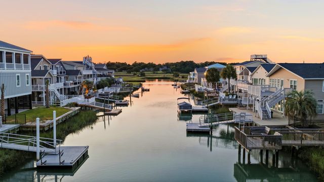 318 56th Ave. N, North Myrtle Beach, SC 29582