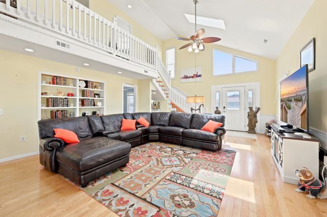 318 56th Ave. N, North Myrtle Beach, SC 29582