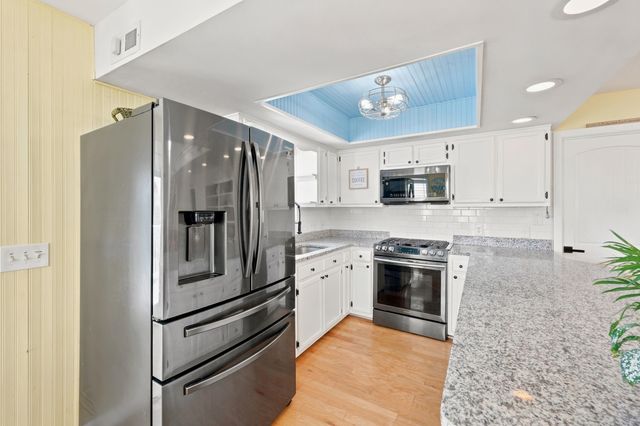 318 56th Ave. N, North Myrtle Beach, SC 29582