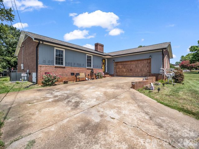 816 Rhodann Drive, Shelby, NC 28152
