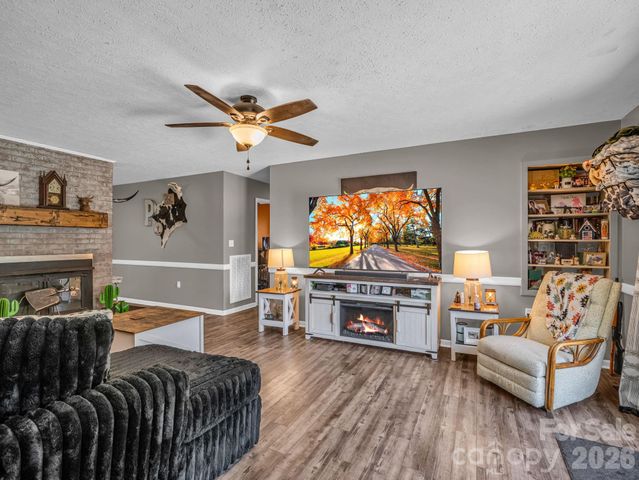 816 Rhodann Drive, Shelby, NC 28152