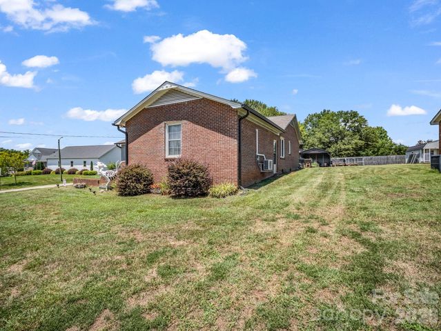 816 Rhodann Drive, Shelby, NC 28152