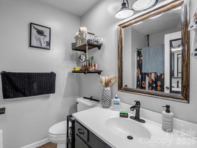816 Rhodann Drive, Shelby, NC 28152