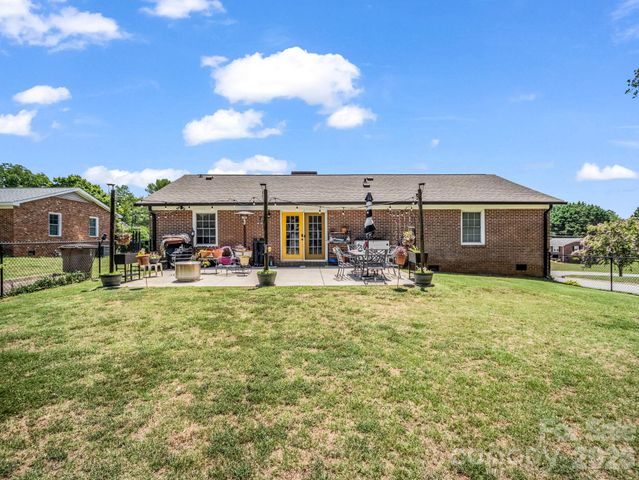 816 Rhodann Drive, Shelby, NC 28152