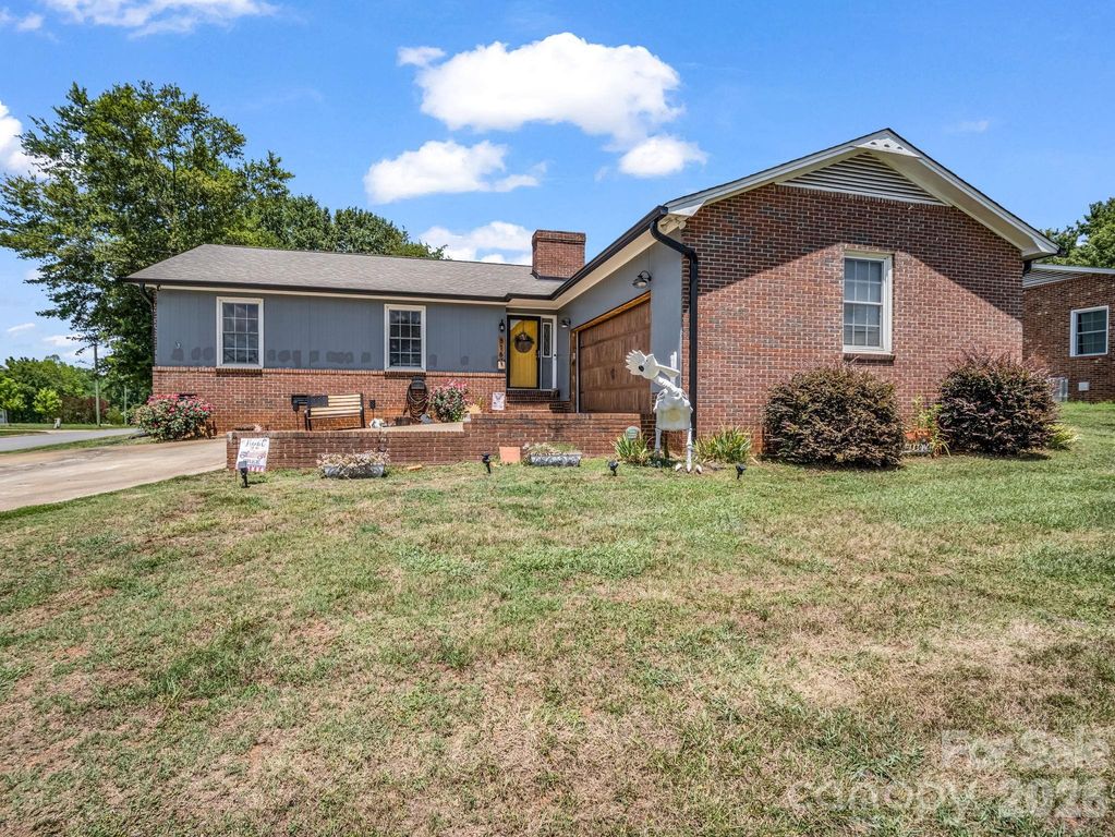 816 Rhodann Drive, Shelby, NC 28152