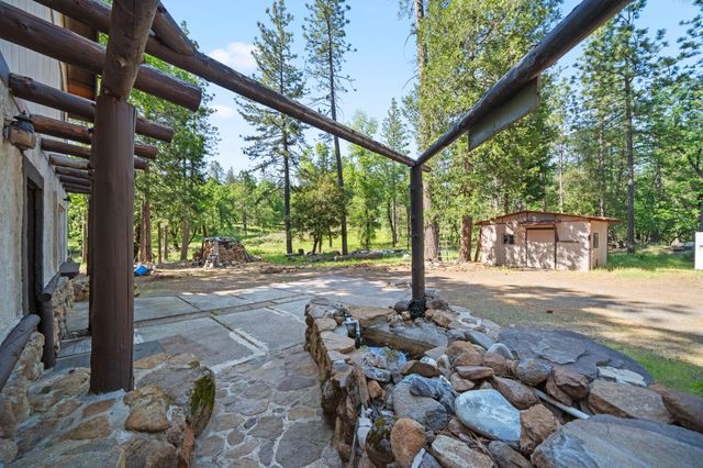 15912 Valhalla Drive, Oak Run, CA 96069