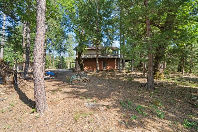 15912 Valhalla Drive, Oak Run, CA 96069