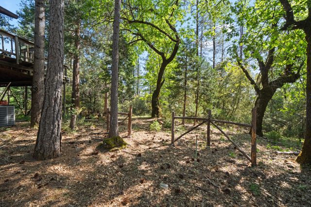 15912 Valhalla Drive, Oak Run, CA 96069