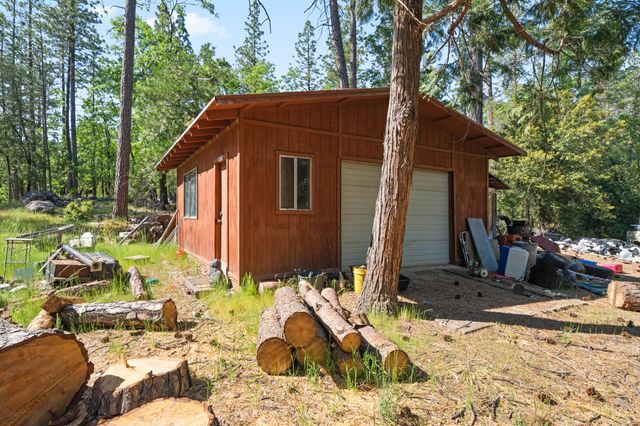 15912 Valhalla Drive, Oak Run, CA 96069