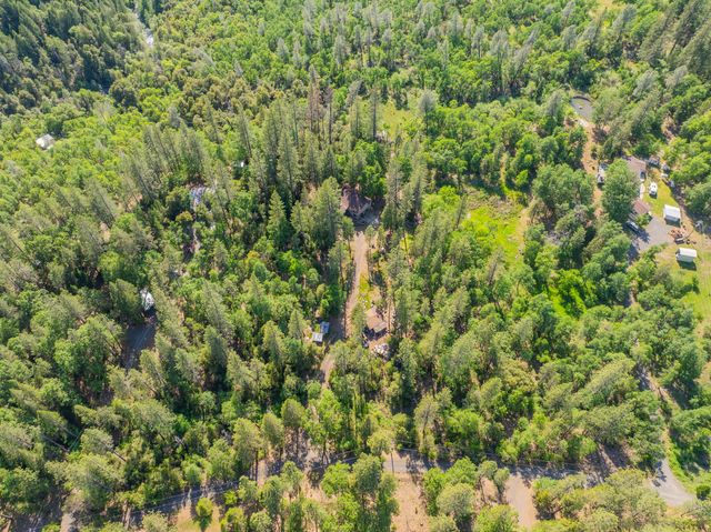 15912 Valhalla Drive, Oak Run, CA 96069
