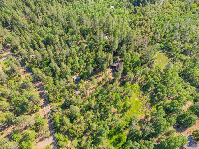 15912 Valhalla Drive, Oak Run, CA 96069